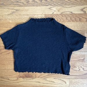 Among ( Korean brand) black crop top